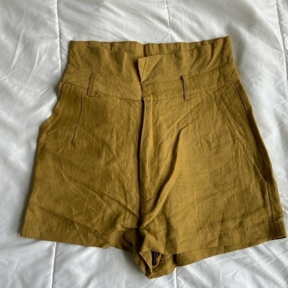 Le Lis High Waisted Mustard Shorts